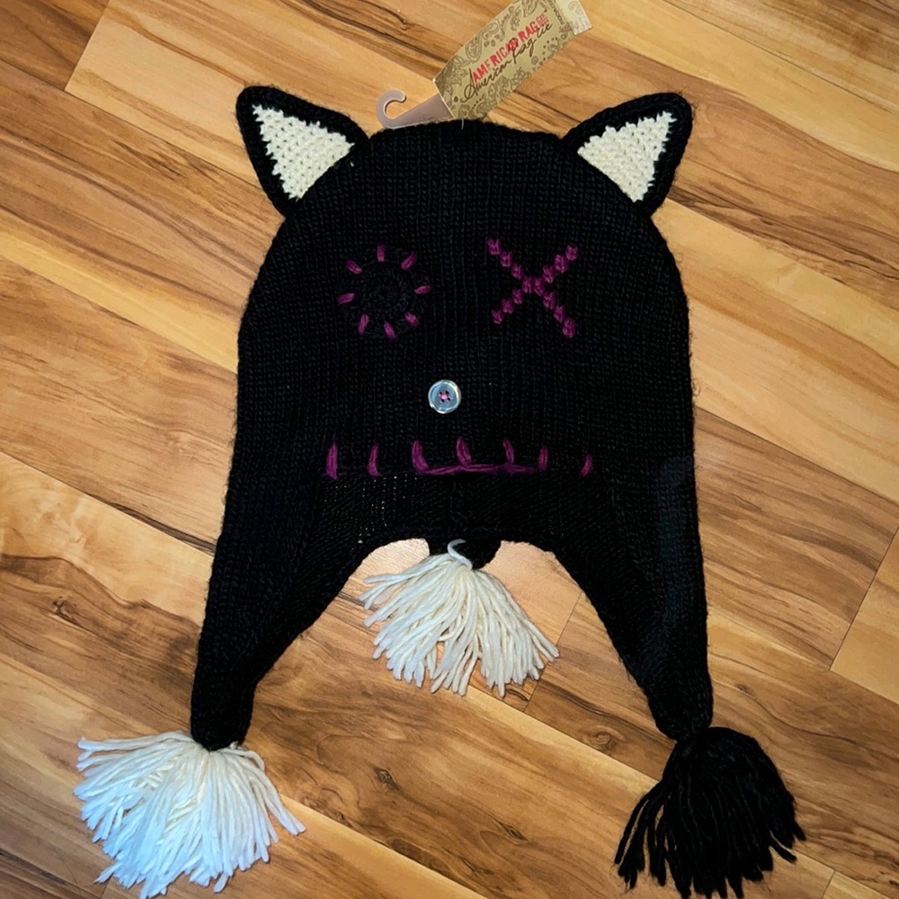NWT cat beanie 🐱 (for humans)
